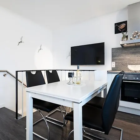 Strandhaus Moewenberg App 11 דירה שרבאוץ